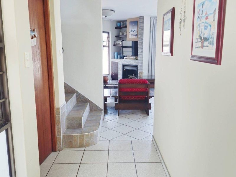 Swakopmund- For Sale-N$3 495 000 - Photo 8