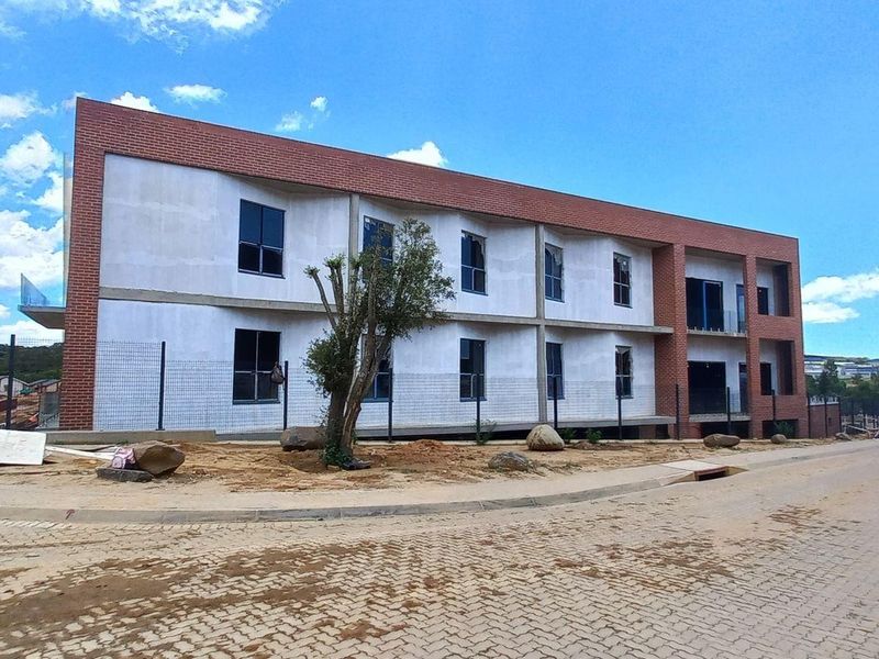 7 731m2 North Riding Warehouse To Let - Photo 2