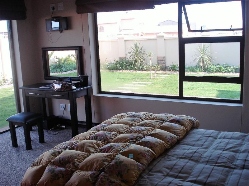 Luxury Mansion for sale Swakopmund Namibia,furniture included - Photo 5