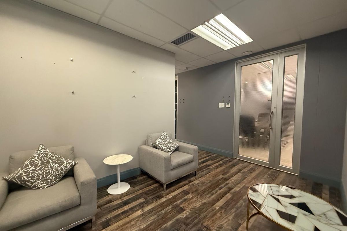 Office Space to Let – 16 Fricker Road, Illovo - Photo 2