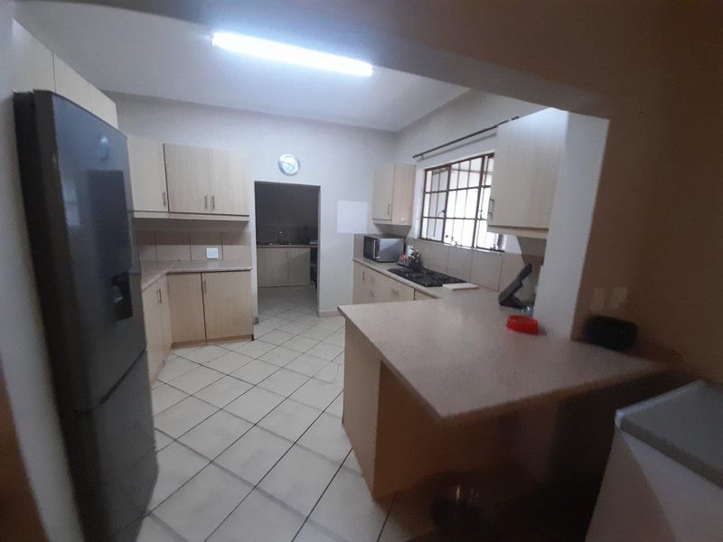 2-bedroom spacious cottage to rent - Photo 3