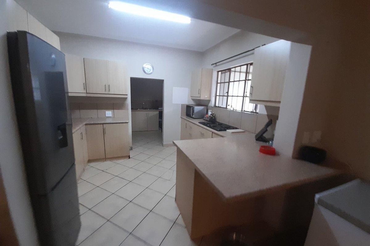 2-bedroom spacious cottage to rent - Photo 3