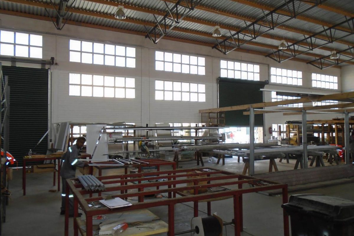 Stunning industrial property - Photo 4