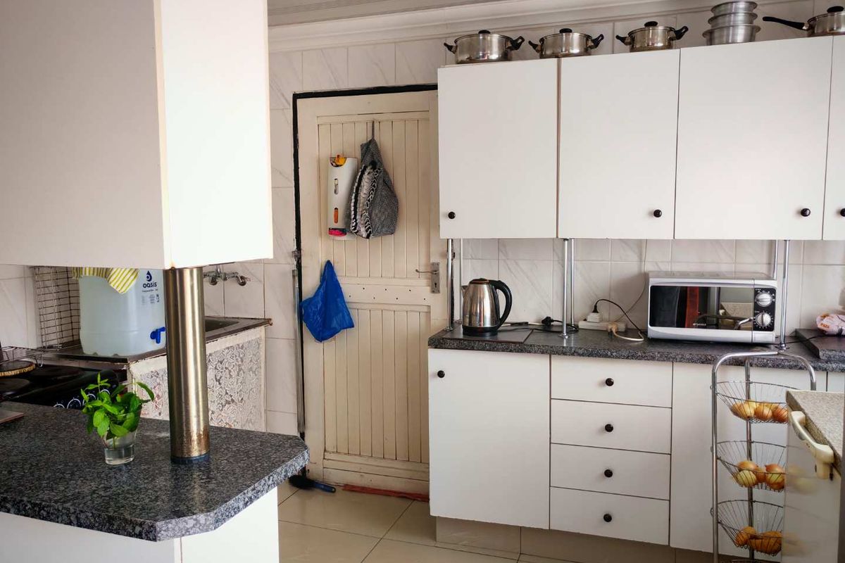 Your Perfect Family Home is Here! - Photo 3