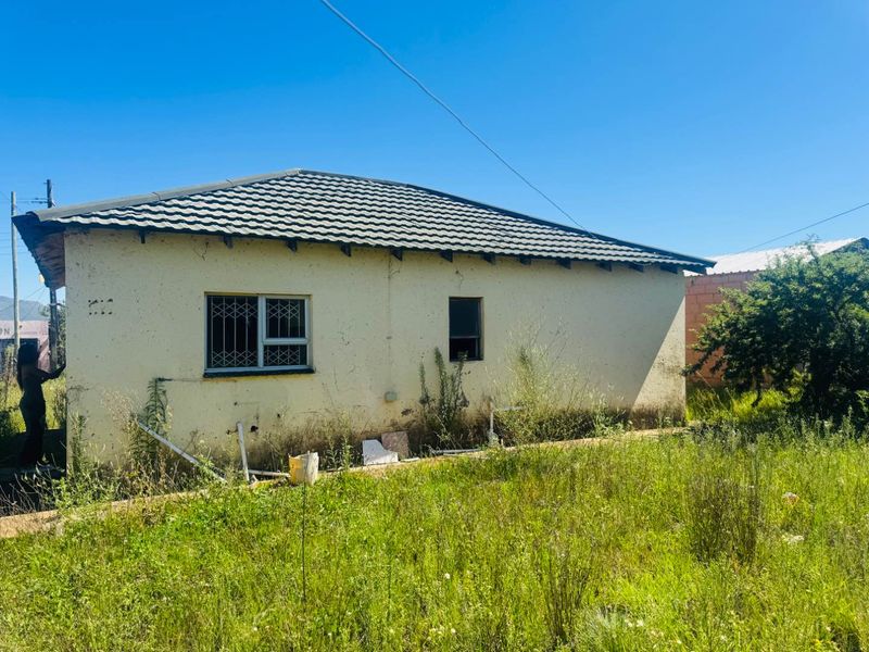 Charming 3-Bedroom Home for Sale in Queenstown Ezibeleni - Photo 3