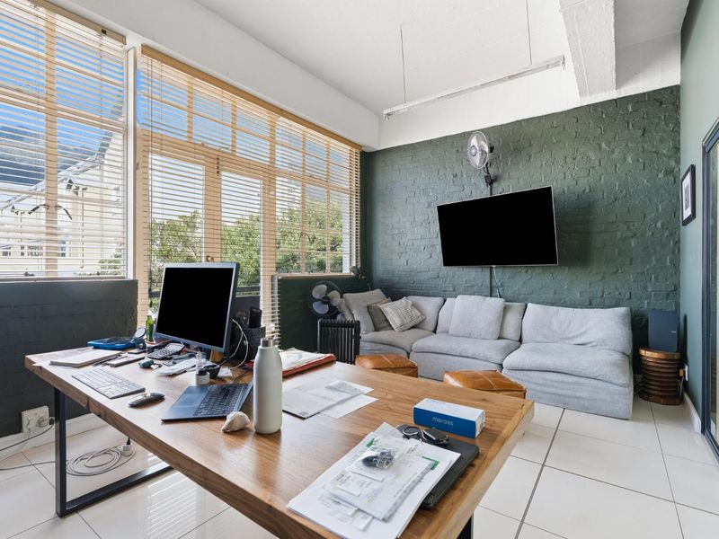 GARDENS OFFICE / STUDIO FOR SALE - Photo 3