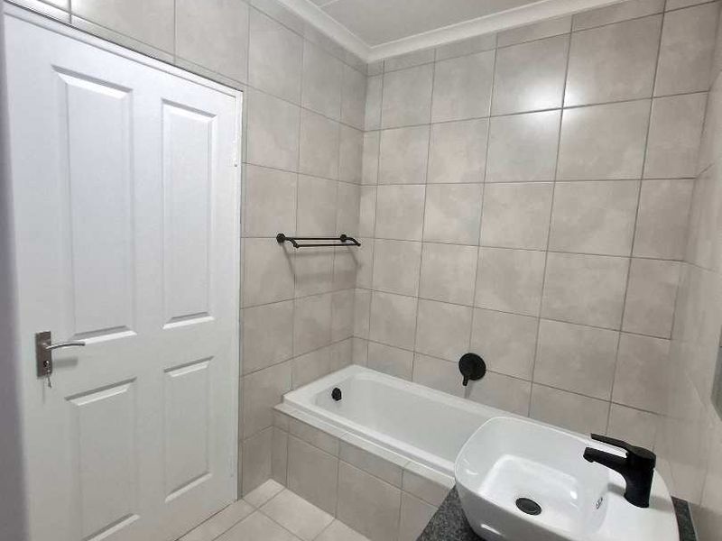 4 Brand New Simplex Units - Photo 9