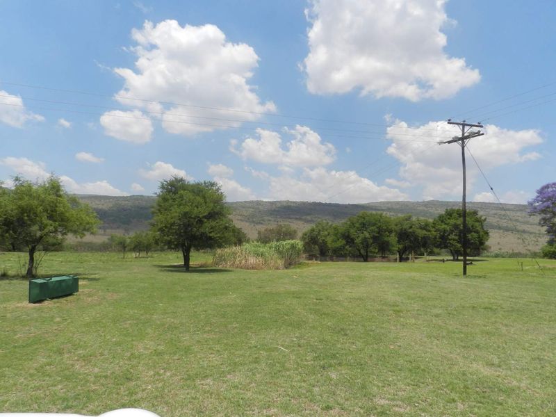 Exceptional 44-Hectare Agricultural Farm for Sale – Hekpoort (Farm 268 & 309) - Photo 10