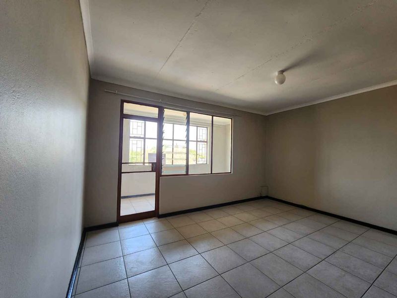 2.5 Bedroom Apartment To Rent in Jan Niemand Park, Pretoria - Photo 9
