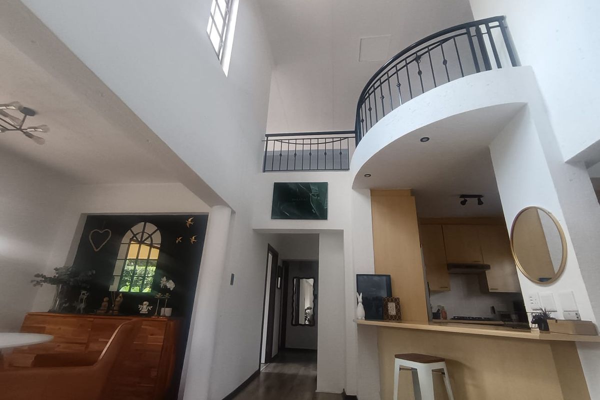 Terrific Duplex Townhouse In the Best Part of The Complex_Pet friendly with views for days - Photo 2