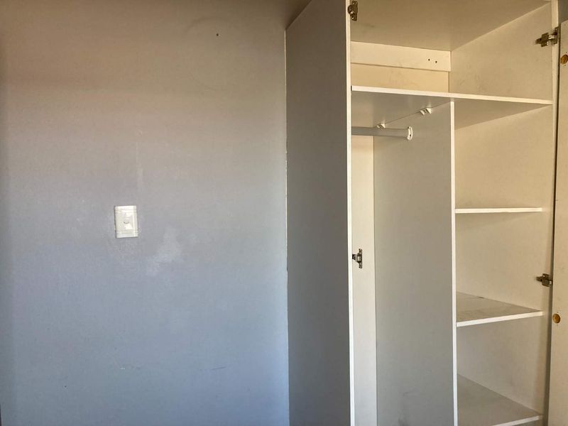 2 Bedroom Apartment for Sale - Photo 8