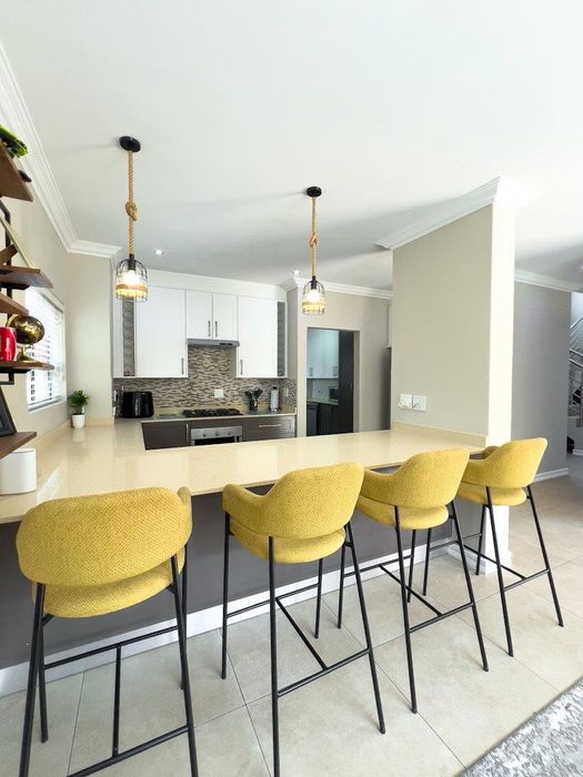 Property #2420741, House For Sale in Midstream Meadows