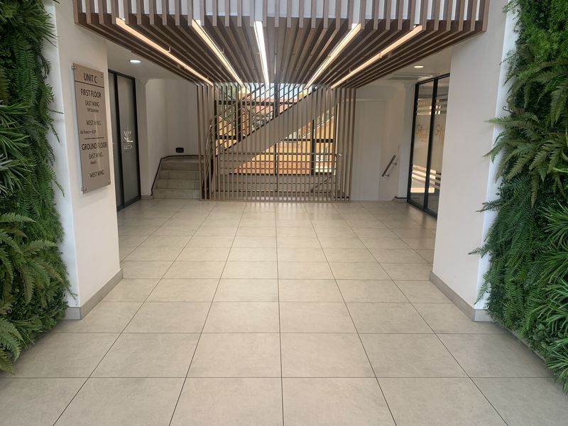 295m2 Rivonia Office To Let - Photo 3