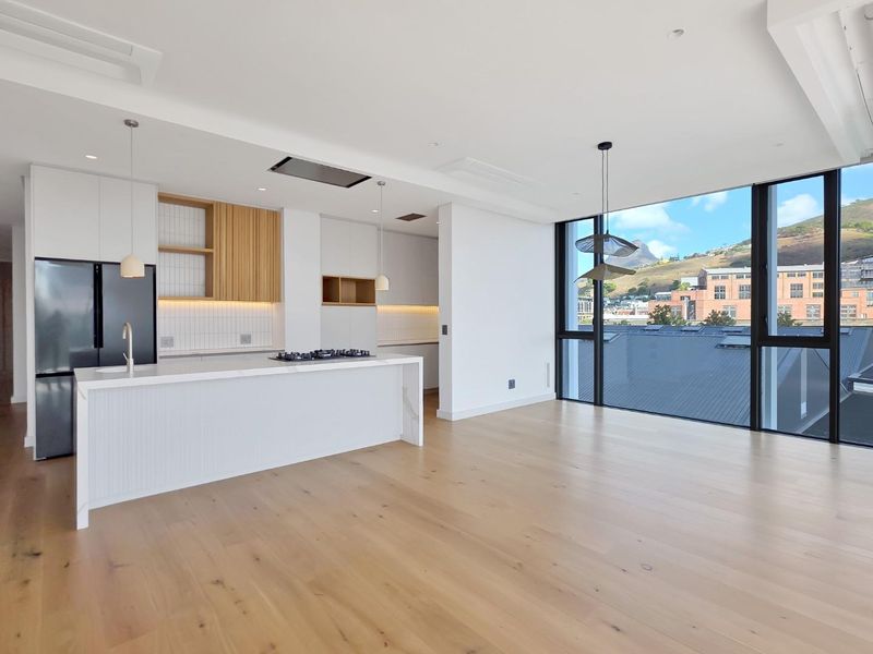 Luxury Living at it's finest - Photo 4