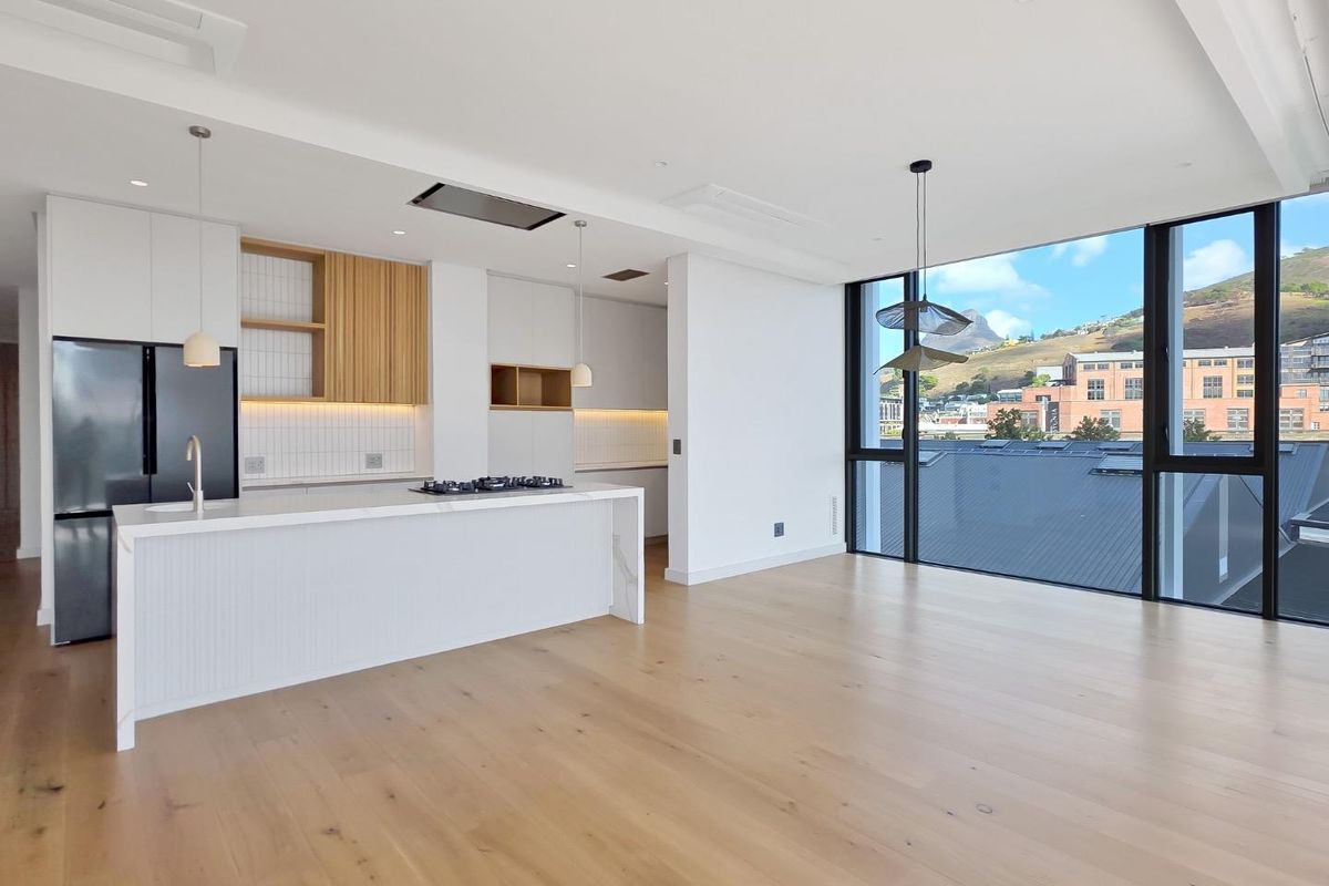 Luxury Living at it's finest - Photo 4