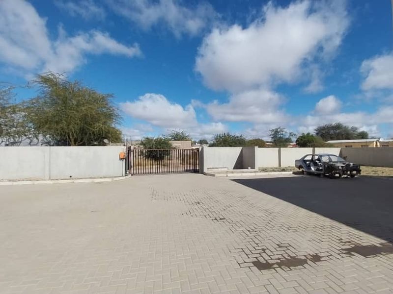 Okahandja - 2 Bedroom Apartment For Sale - Photo 9