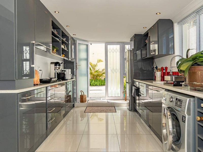 Charming Coastal Retreat with Private Outdoor Oasis - Photo 2