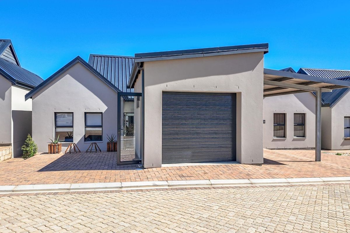 Hartland Retirement Village – Modern Lifestyle with Premier Healthcare Support - Photo 2