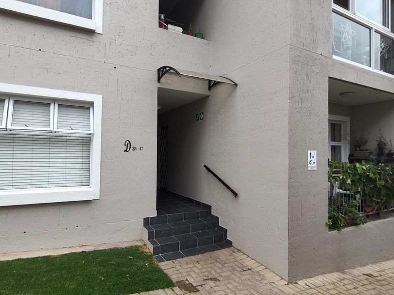 Apartment for sale in neat complex - Photo 3