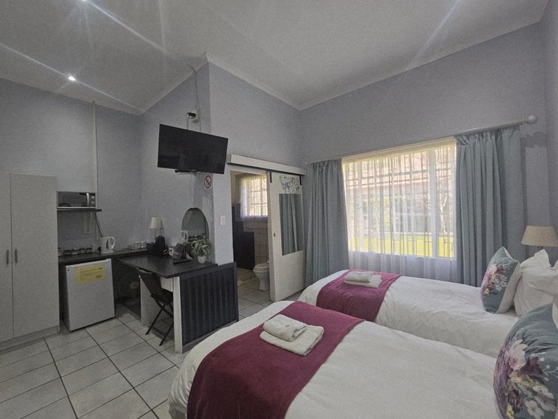 **Luxury 4-Star Guesthouse for Sale: A Prime Investment Opportunity** - Photo 10