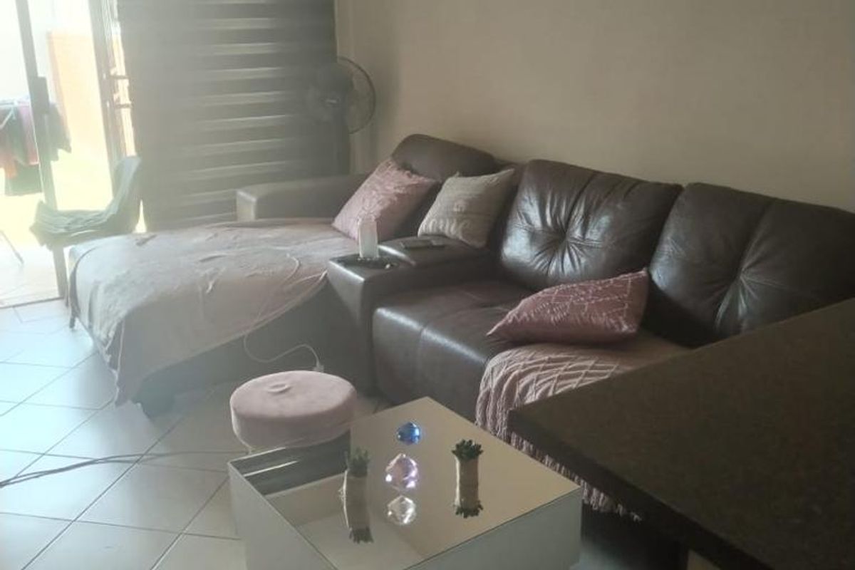 2 Bedroom ground unit in Mooiklof Ridge - Photo 2