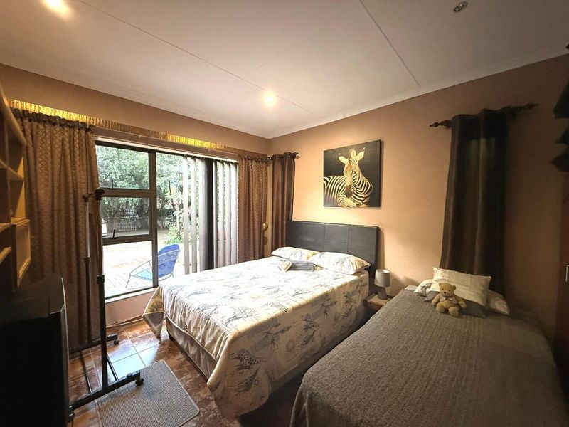 Comfortable Family Living with Extra Income Potential - Photo 3