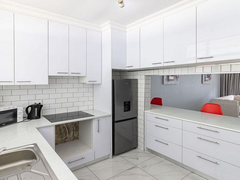 Perfect Perfection - Photo 10