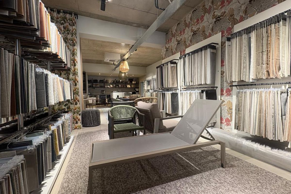 Retail Space for Sale – Prime Location in Sam Nujoma Street - Photo 3