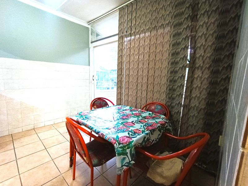 Well-Loved Family Home with Space for Everyone - Photo 10