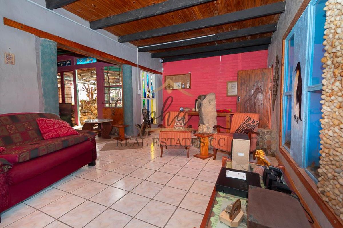 House For Sale In Henties Bay, Ext. 3 (Noord Duin) - Photo 5