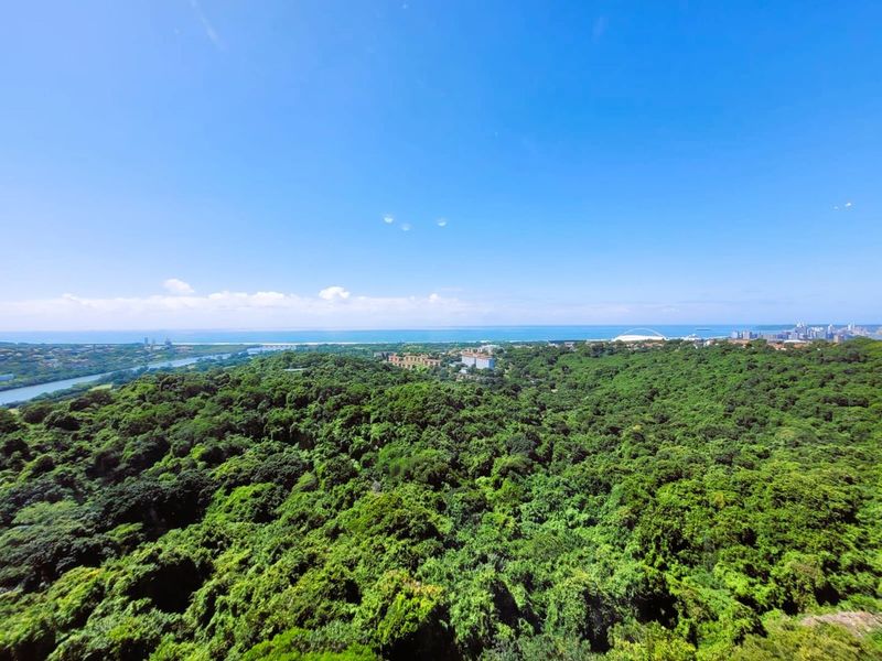 Two Bedroom Apartment - Hillside Residence Panoramic views - Photo 2