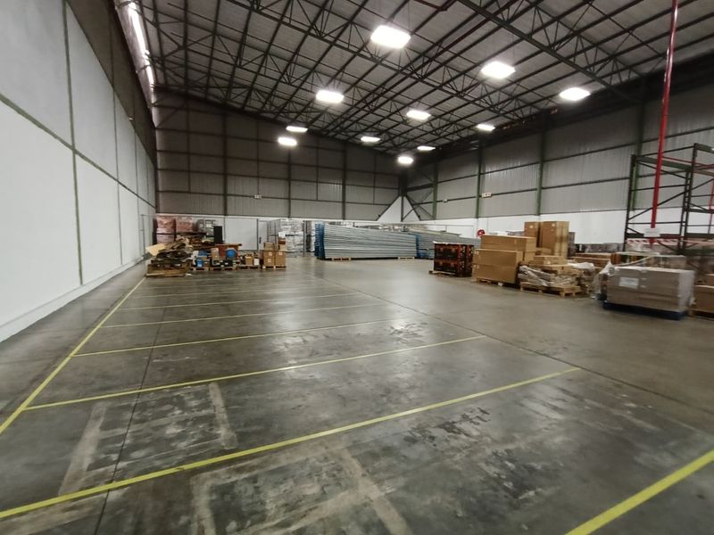 3301.50m2 | SPRINKLERED | 10m HEIGHT | SUPERLINK ACCESS - Photo 7