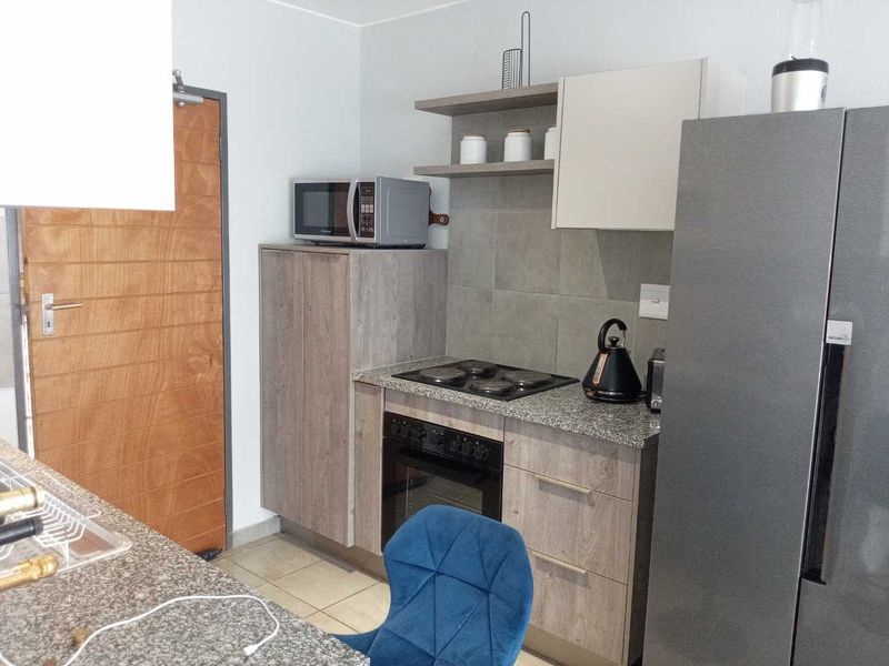 A beautiful 2 bedroom apartment - Photo 2