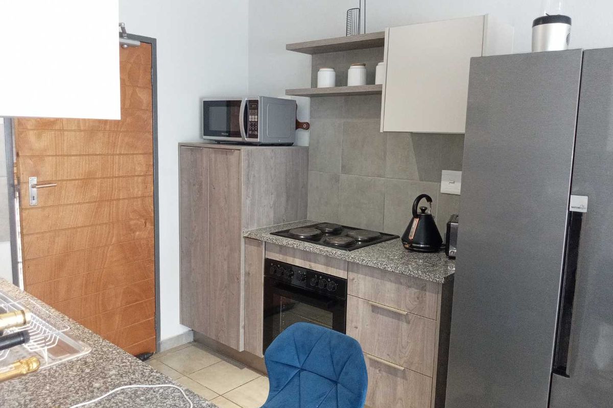 A beautiful 2 bedroom apartment - Photo 2