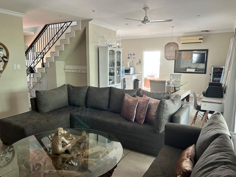 Exceptional 4-Bed Golf Estate Townhouse - Photo 6