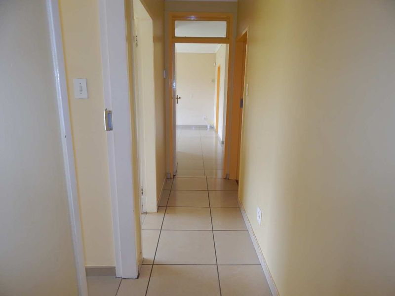 House Available for Rent - Photo 10
