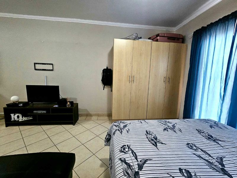 Bachelor Flat for Sale in Bains Game Lodge – Excellent Investment Opportunity - Photo 10