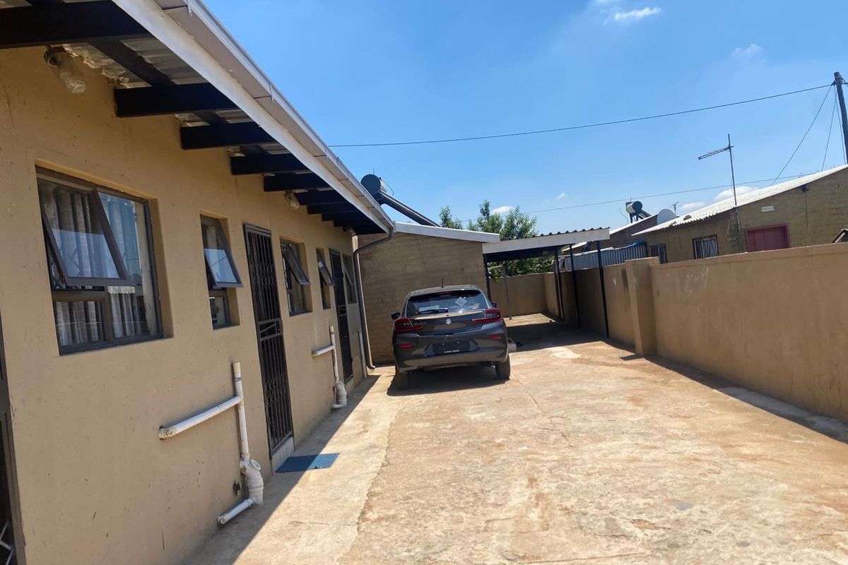 2 bedroom house for sale - Photo 5