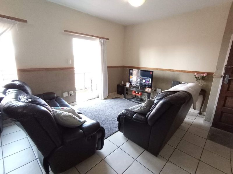 2 BEDROOM APARTMENT FOR SALE IN NORKEM PARK EXT 2 - Photo 4