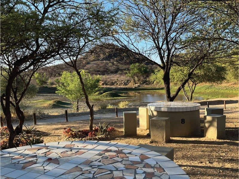 ATTENTION DEVELOPERS! Retirement Lifestyle or Gen Res vacant land - Photo 4