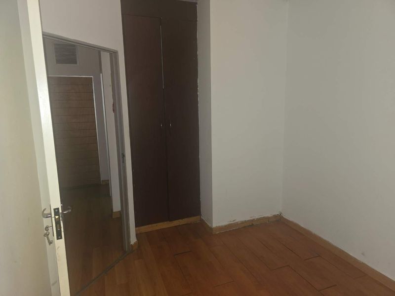 Charming One-Bedroom Apartment in the Heart of Marshalltown - Photo 6