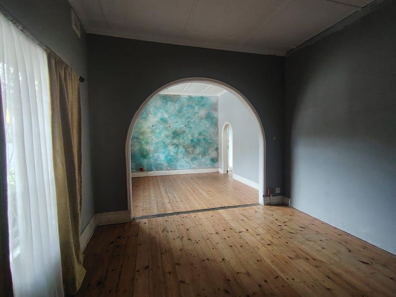 Versatile Double - storey Commercial Multi Use Property - Photo 4
