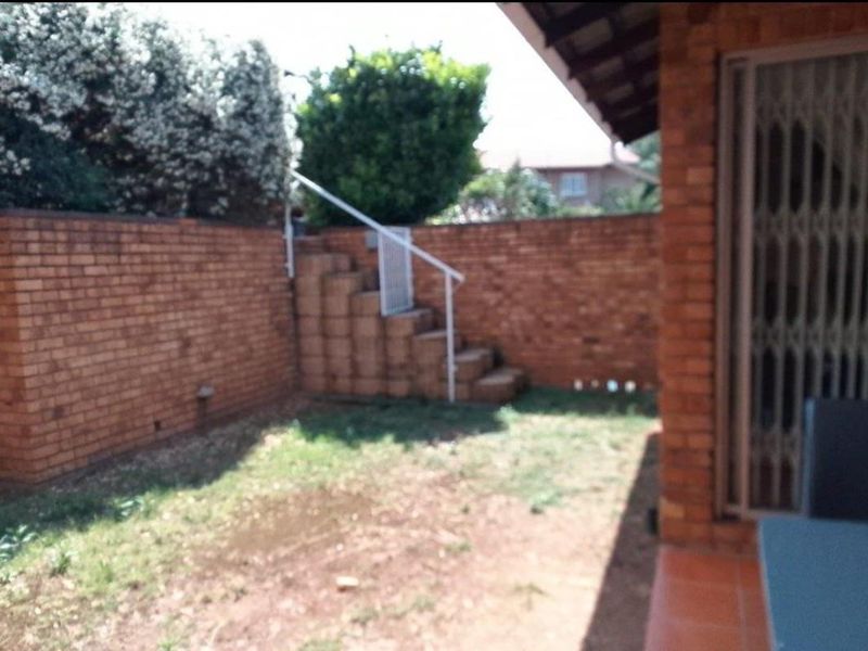 Young family - Photo 5