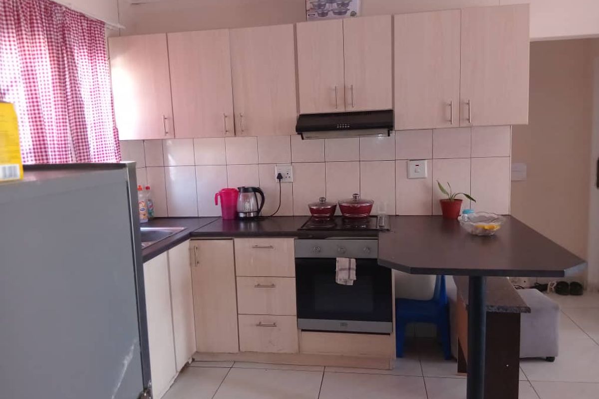 HOUSE FOR SALE EKUKU - OSHAKATI - Photo 3