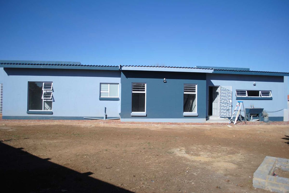 Newly Built this Lovely, Modern, Immaculate spacious Family home - Photo 2