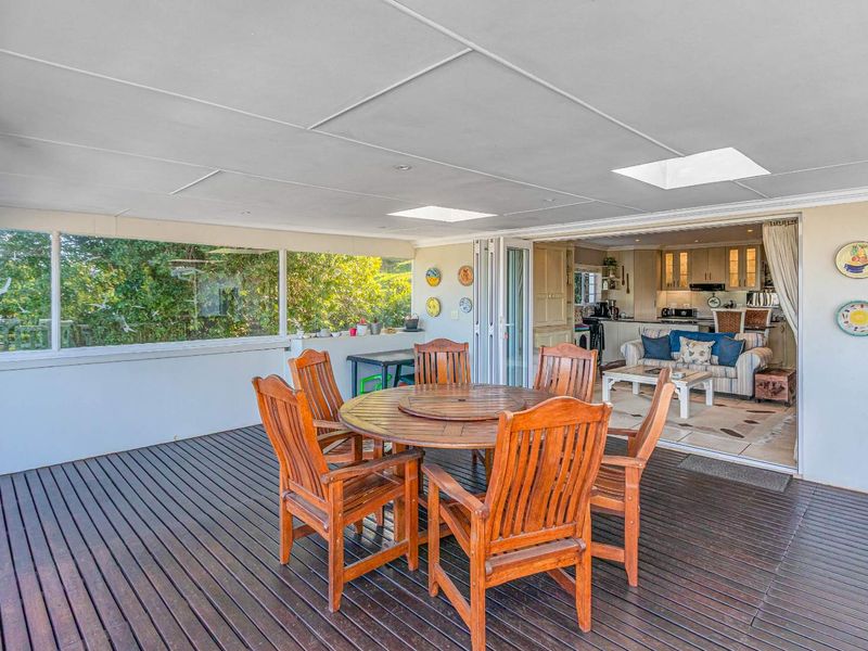 Charming family home with separate flat - Photo 4