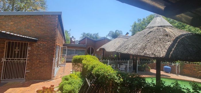 Property #2427968, House Sold in Monument Park Ext 8