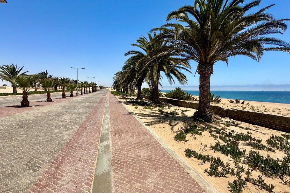 Sea Front Plot For Sale in Afrodite Beach - Photo 5