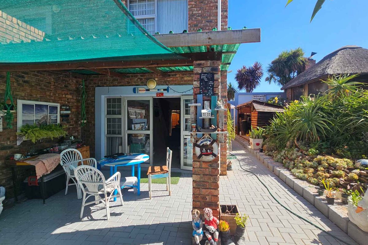 Townhouse in Hartenbos up for grab - Photo 2