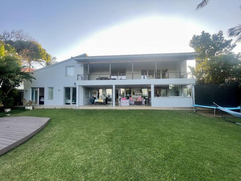 Hendra - Spectacular 4-Bedroom Coastal Home With Panoramic Sea Views - Photo 2